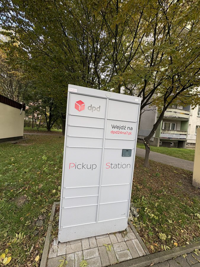 Automat paczkowy PL89800 - Republiki Korczakowskiej 11, Kraków - DPD Polska